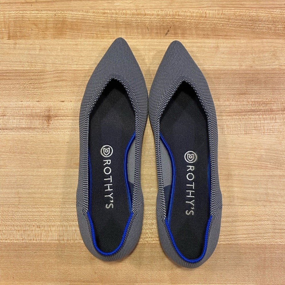 Rothy’s The Point in Grey, size 9.5